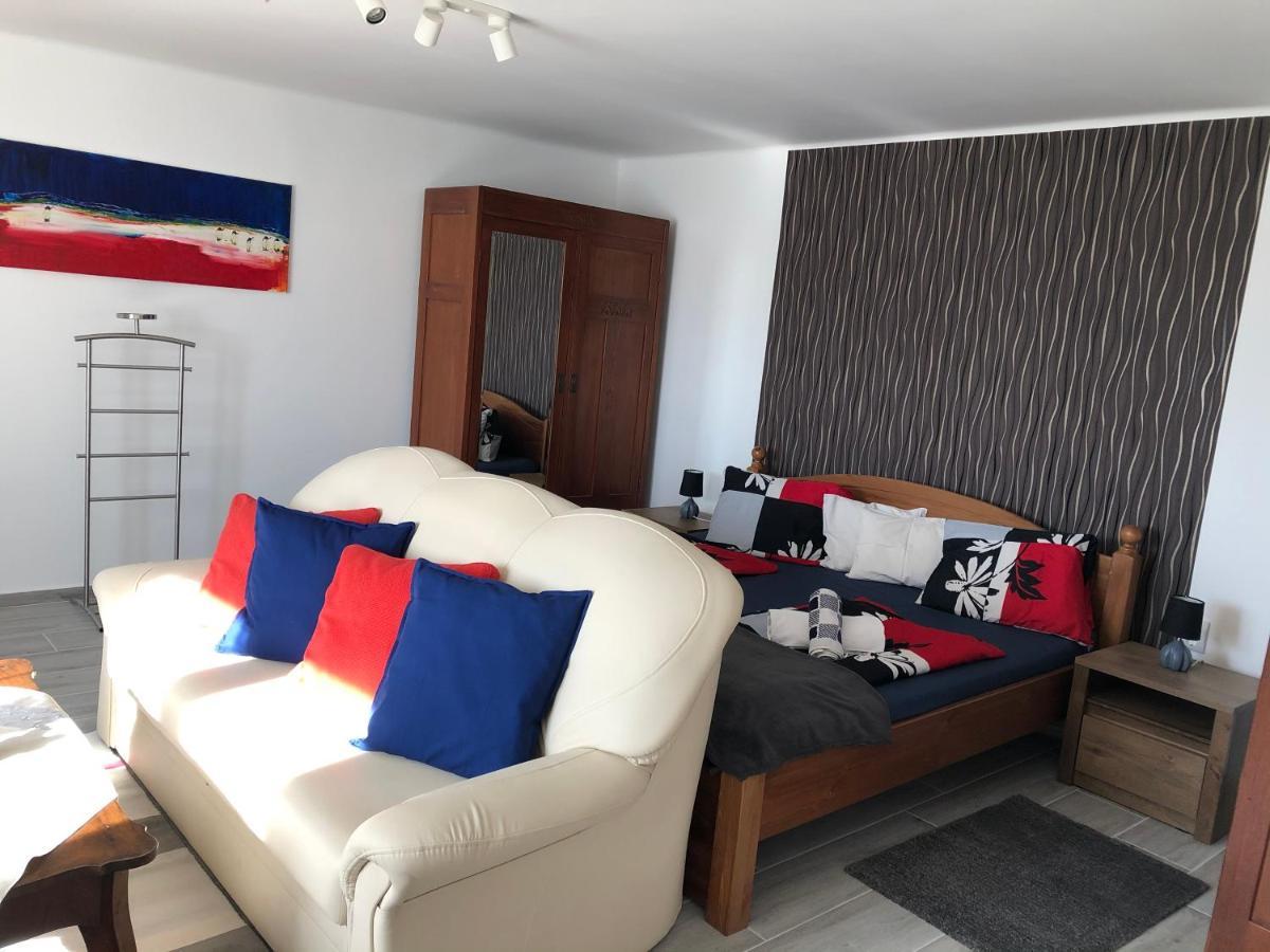 Leander Apartman Balatonakali Exterior foto